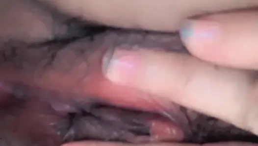 Canı sıkılan orta yaşlı seksi kadın