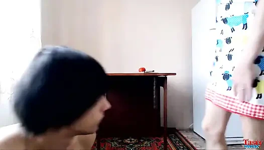 Götünden döl damlıyor!