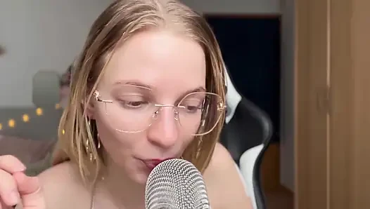 Без орехового ноября поощрение АСМР