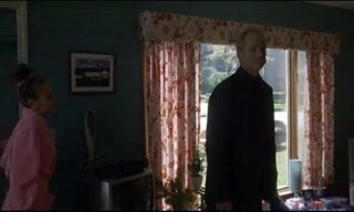 Alexis Dziena - Broken Flowers