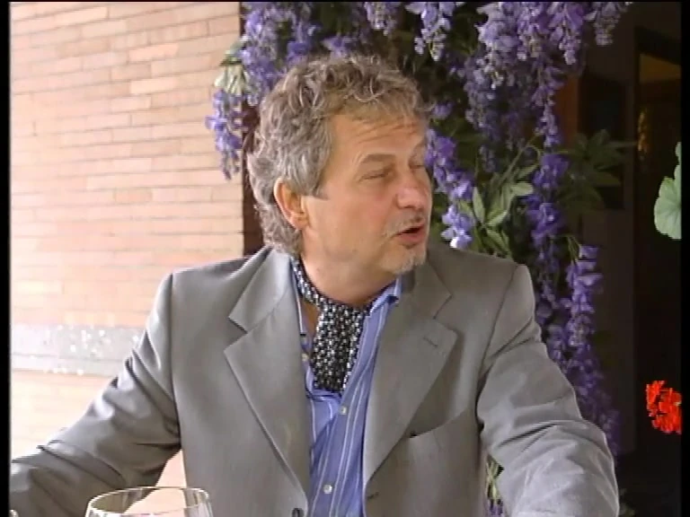 शानदार चोदने लायक मम्मी के लिए दोहरा राक्षसी लंड