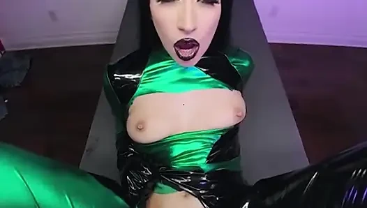 Vrcosplayx eğer ilk önce süpervillain olmak istiyorsan shego olarak Alex Coal'dan edepsiz şeyler öğrenmen gerekiyor bölüm 3