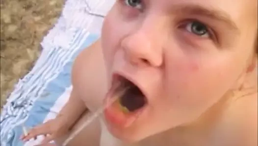 Sigara içme, yüz, ağzına işeme ve büyük yüz ile oral seks