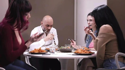 Küçük öğrenci genç Francesca Dicaprio'nun göt deliği asılı Cristian Clay tarafından parçalandı