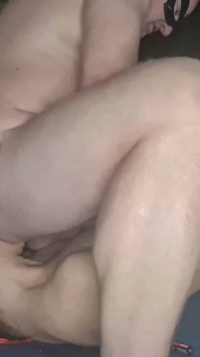 Seksi amatör karı en sevdiği şeyi yapıyor, kirli seks | Bölüm 1