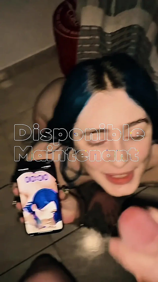 Ev Arkadaşımı Nnn Için Boşaldırmaya Çalışıyorum