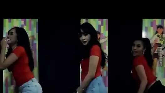 Endonezyalı genç kız