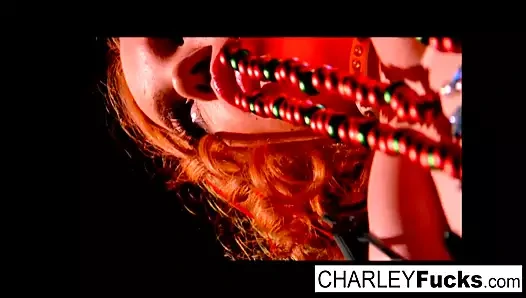 Charley ve ona seksi kız arkadaş sikme