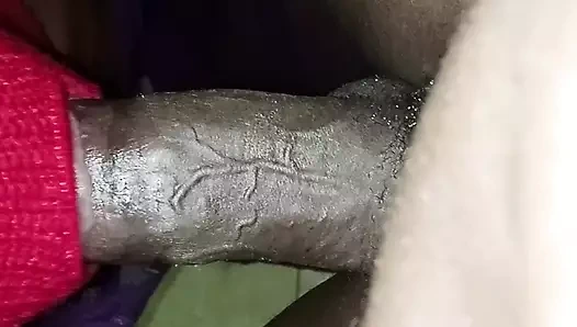 İç çamaşırlı ev hanımım