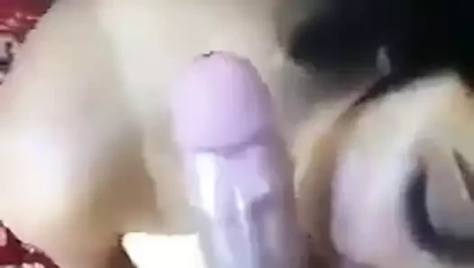 Güzel oral seks ve Creampie itibaren güzel eş