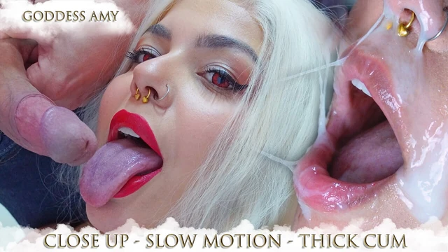 Крупным планом: богиня Amy тормозит время сосет альфа-член