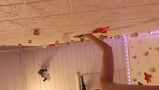 Yarak zevkini gizlemeden eriyor allmylinks misssvikki