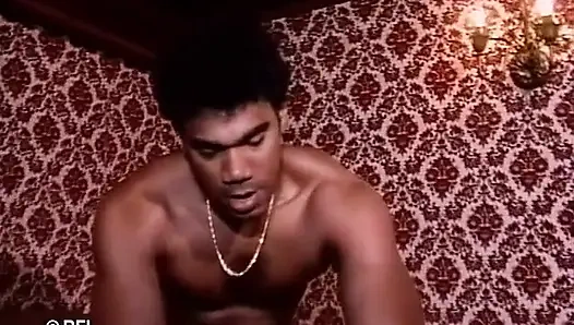 Üvey anneler zenciyle