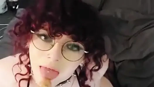 Bir femboy succubus'un seni kurutmasına izin verir misin? (sonunda boşalma geri sayım)