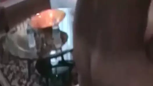 Eski cuckolds eş içinde üçlü eylem kocalar temizler yukarı jiz