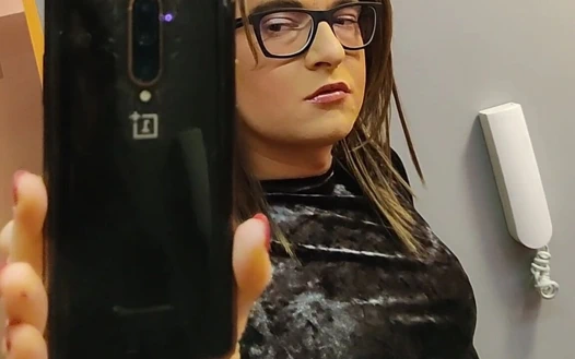 Aynanın önünde boşalma