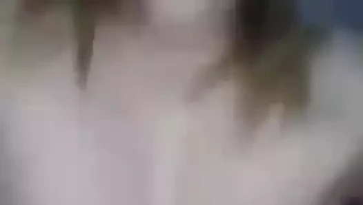 Smekerova bivsa kaubojka u akciji