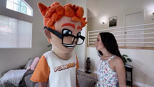 Tiny Freya Von Doom Gives Me Footjob, Blowjob & Rides My Cock Like a Rodeo Slut