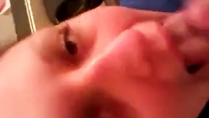 pis fahişe sürtük mastürbasyon üzerinde onu dil