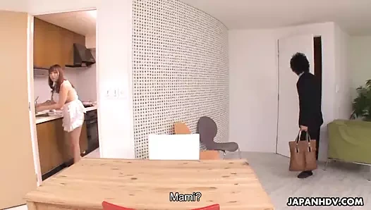 şehvetli japon kız parmak beceriyor ve smashing ile alır