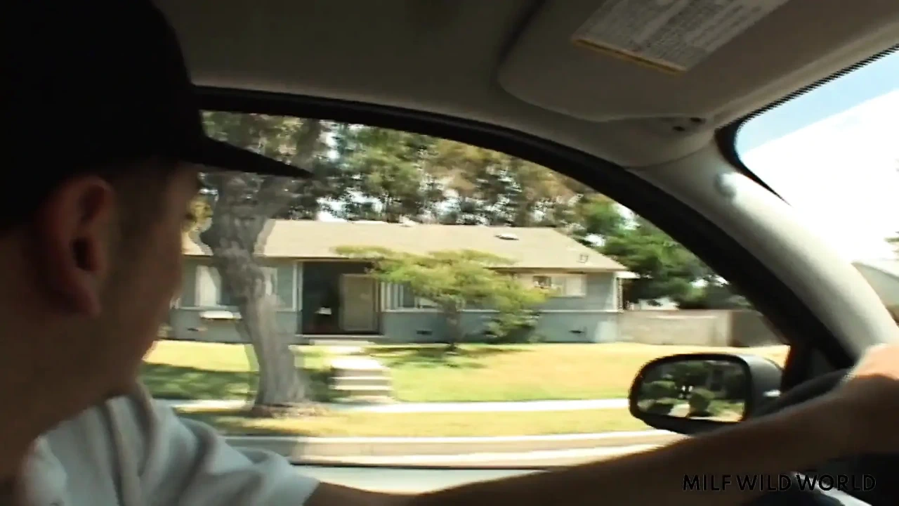 Watch Brunette Tired Stepmom Cuckold Her Hubby With Foreign Met On Tinder And She Decide To Give Him Her Holes (Full Video) - Vienna Special