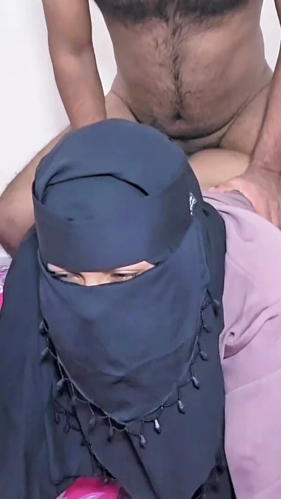 Bir gurbetçinin karısıyla ilişki yaşadım, onu eve getirdim ve siktim. | Bölüm 1