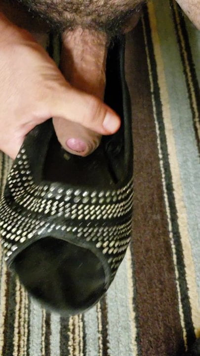Sticking benim horoz içinde sekreter kirli ayakkabı ve pis terlik