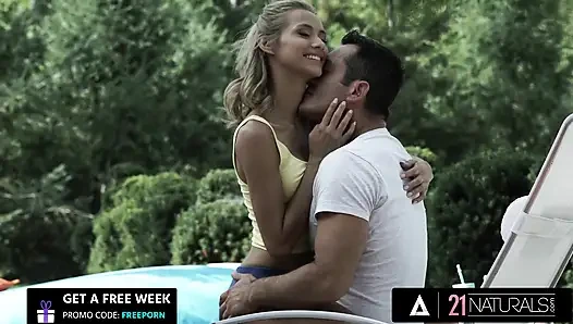 21 naturals - sarışın latin Veronica Leal açık havada sıkı götünü siktiriyor