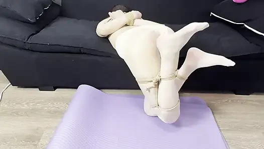 Başkalarıyla oynuyor ve sonunda oynanıyor (bölüm 2)
