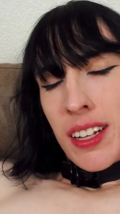 FEMOUT.XXX: Gabby'nin Eteğinin Altı | Bölüm 2