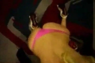 Starija plavusa dobro pusi kurac Serbian