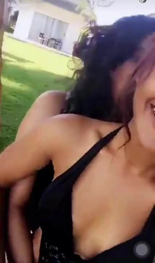 Genevieve Jansz (Kathandare Lankan girl) sc