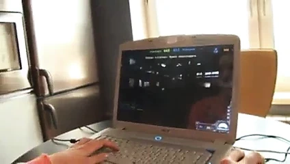 Hye küçük kardeş bir oyun kızı!