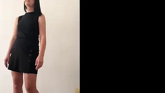 Sikişmeyi seviyorsun seni küçük tatlı kaltak
