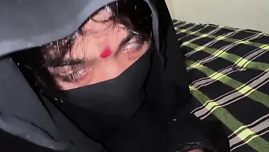 Erkek arkadaşım bir süre önce benimle seks yaptım ve şimdi bir yabancıyla seks yapmak zorundayım