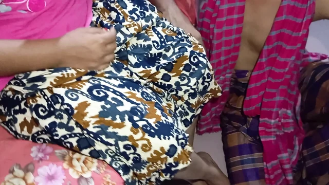 Yeni evli 18 yaşındaki köylü evli kadın seks, bangla sesli seks videosu