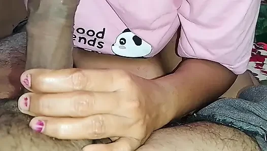 Hintli mallu kız kocasıyla seks yapıyor