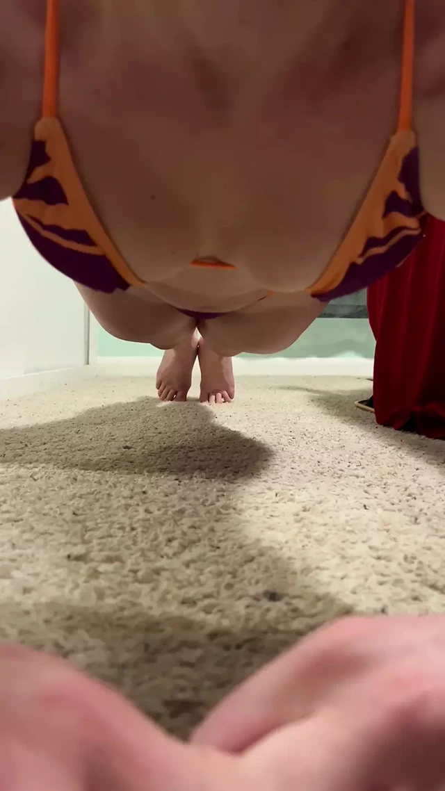 Cosplay - prenses zelda bikini egzersizi ve striptiz