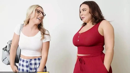 Azgın milfs natasha nice & tavşan madison johnny ile buharlı bir üçlü içinde bazı sert dick zevk - brazzers