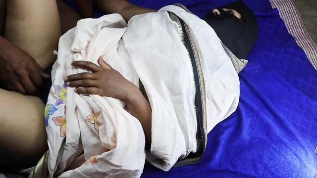 Su ve süt içiyorum seks fuking saloni 60