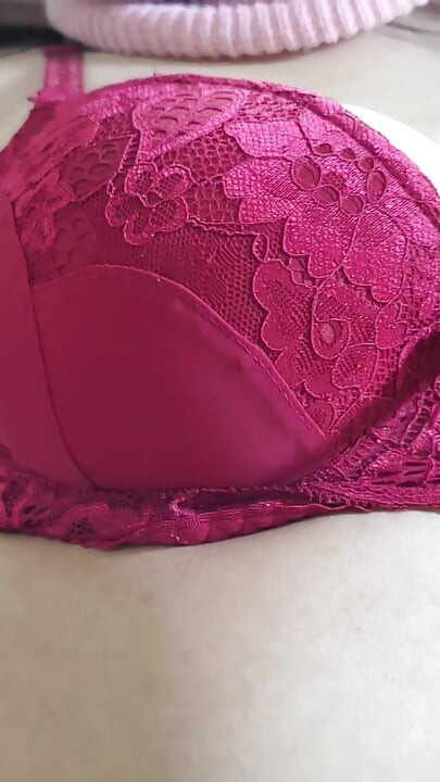 Suudi genç adam karısının yokluğunda hizmetçiyi sikiyor, Arap seksi