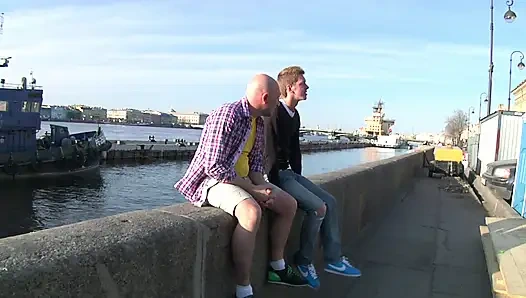 Üç yüce Rus Seks Tanrıçası İçin İnanılmaz Bir Orji