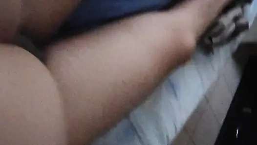 Karımın küçük fahişesiyle seks. İçine boş