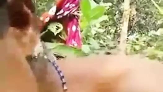 Evli yenge benimle mahisagar kotar'da