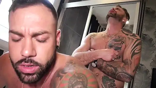 Sergi Rodriguez Franck Valencia tarafından sikiliyor