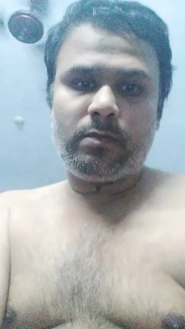 Tam çıplak yarak eğlencesi.. Tamamen Ücretsiz