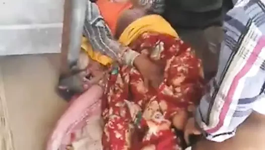 Çiftçiler seks khet me choda bayan seks