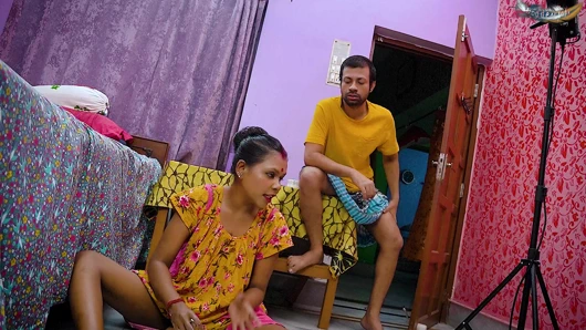 Hintli malik tam film ile farklı türde seks yapıyor