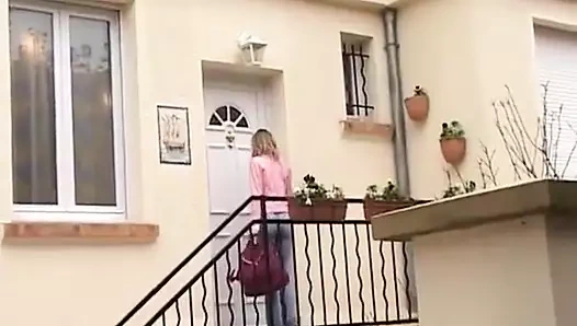 Külotlu seksi hatun anal sikiliyor