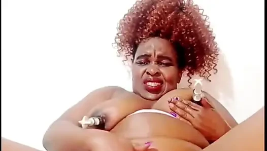 Bölüm 2: güçlü bir orgazm için yolum meme ucu pompası ve vibratör